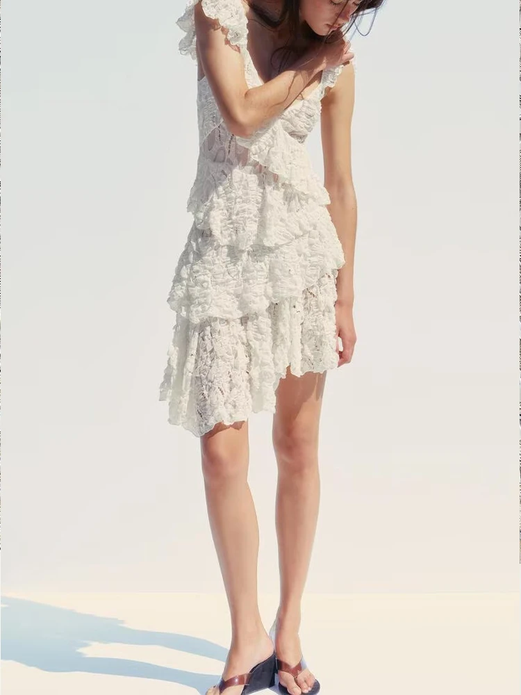European and American style Summer new products Women's wear Suspender versatile lace layered decorative dress
European and American style Summer new products Women's wear Suspender versatile lace layered decorative dress
