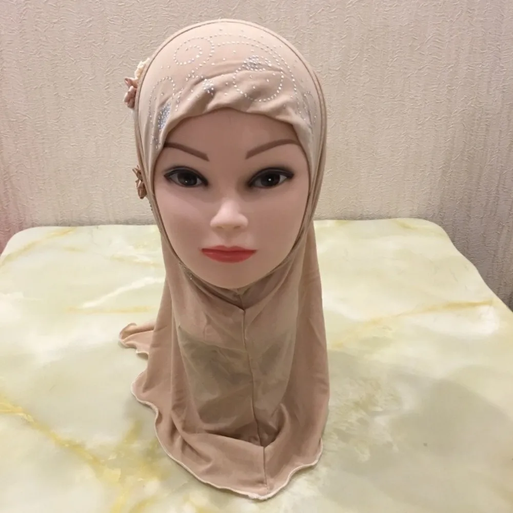 Head Wrap Flower Design Hijab Pull On Style Stretchable Girls Hijab Breathable Jersey Material Islamic Headscarf Prayer
Head Wrap Flower Design Hijab Pull On Style Stretchable Girls Hijab Breathable Jersey Material Islamic Headscarf Prayer