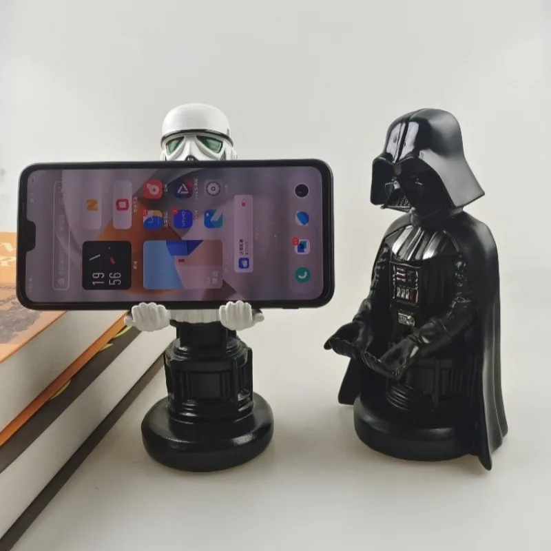 Новая модель подставки для телефона в виде шлема штурмовика Дарт Вейдера из фильма «Звездные войны», персонализированный держатель для телефона
Новая модель подставки для телефона в виде шлема штурмовика Дарт Вейдера из фильма «Звездные войны», персонализированный держатель для телефона