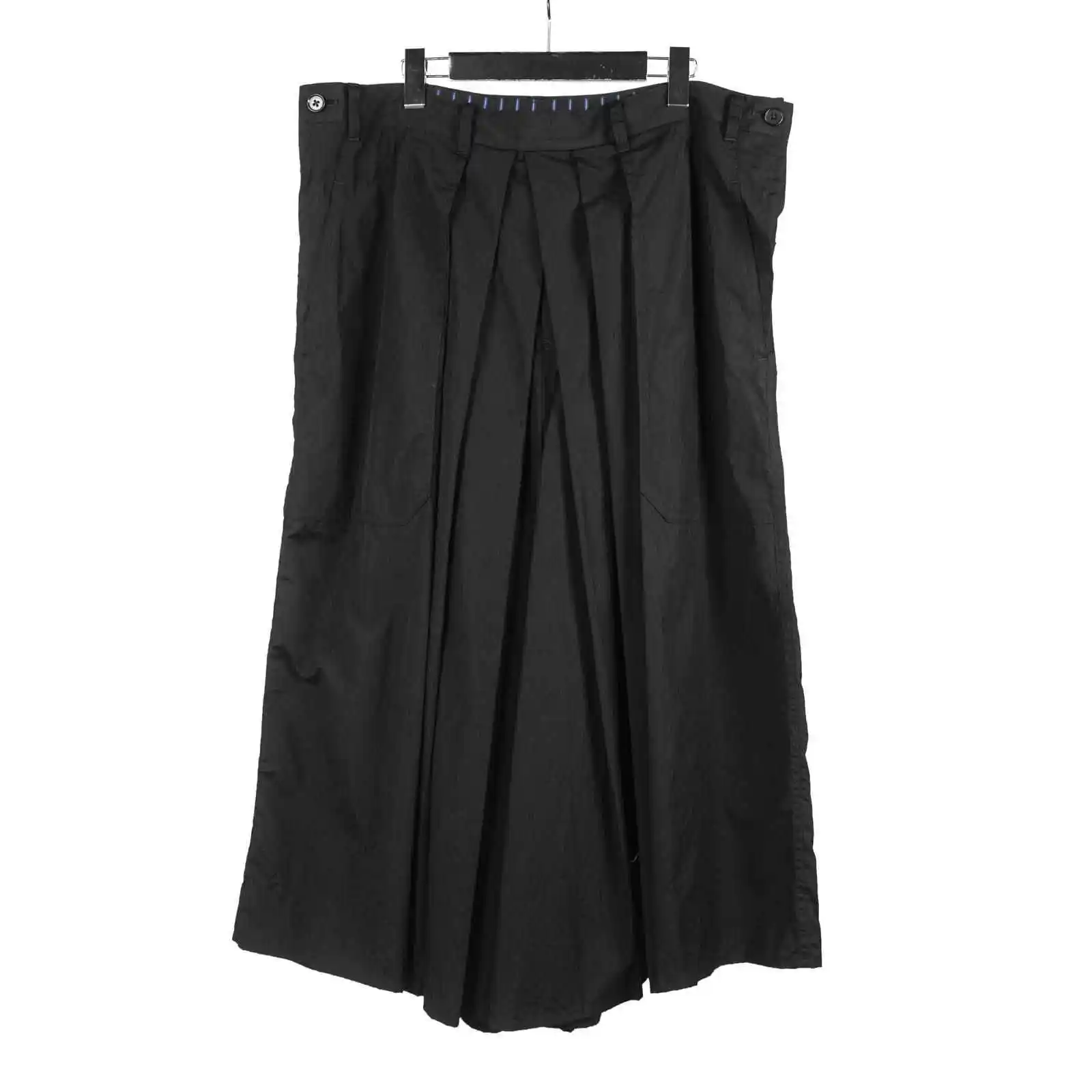 TOP-YAMAMOTO Japanese original design dark niche black pleated loose wool skirt pants
TOP-YAMAMOTO Japanese original design dark niche black pleated loose wool skirt pants