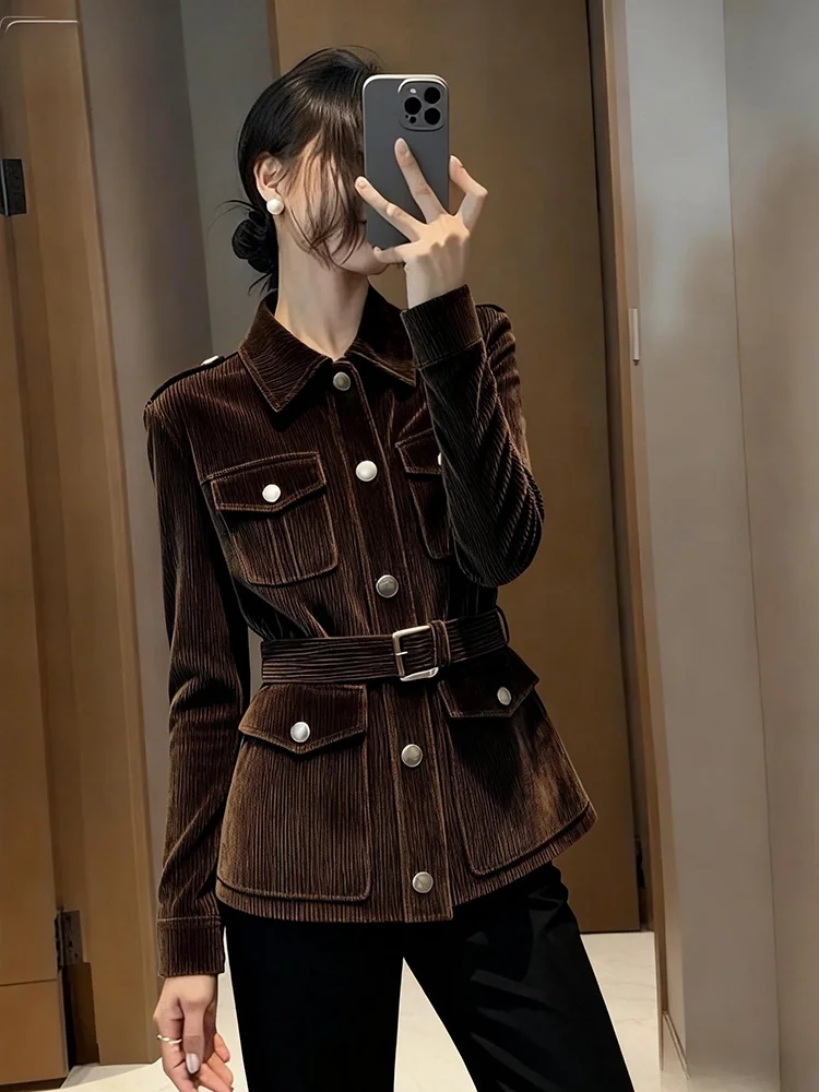 Шикарный коричневый вельветовый джет ранней весны, легкий топ Maturi с застежкой на талии, модная классическая женская верхняя одежда
Шикарный коричневый вельветовый джет ранней весны, легкий топ Maturi с застежкой на талии, модная классическая женская верхняя одежда