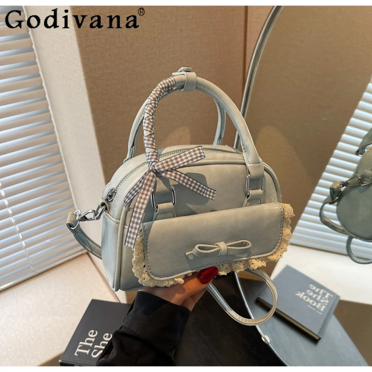 2025 Summer New Ins Wind Lace Lace Bow Handbag Japanese Sweet Cute Girls Daily Commuter Versatile Fashion Messenger Bag
2025 Summer New Ins Wind Lace Lace Bow Handbag Japanese Sweet Cute Girls Daily Commuter Versatile Fashion Messenger Bag