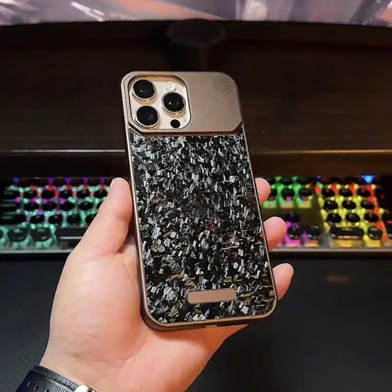 Forged Carbon Fiber Pattern Ultra-thin Metal Phone Case Suitable for iPhone16promax Aromatherapy Drop-resistant Protective Case
Forged Carbon Fiber Pattern Ultra-thin Metal Phone Case Suitable for iPhone16promax Aromatherapy Drop-resistant Protective Case