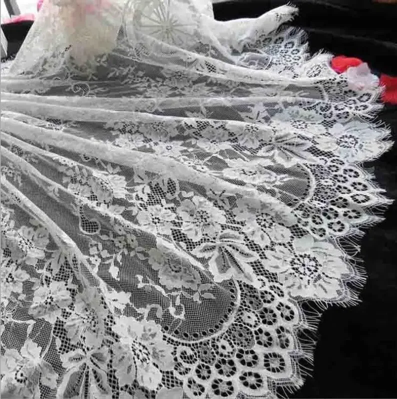 3-ярдовая нежная французская кружевная ткань шантильи для болеро, тиснений, декор свадебной фаты, лиф
3-ярдовая нежная французская кружевная ткань шантильи для болеро, тиснений, декор свадебной фаты, лиф