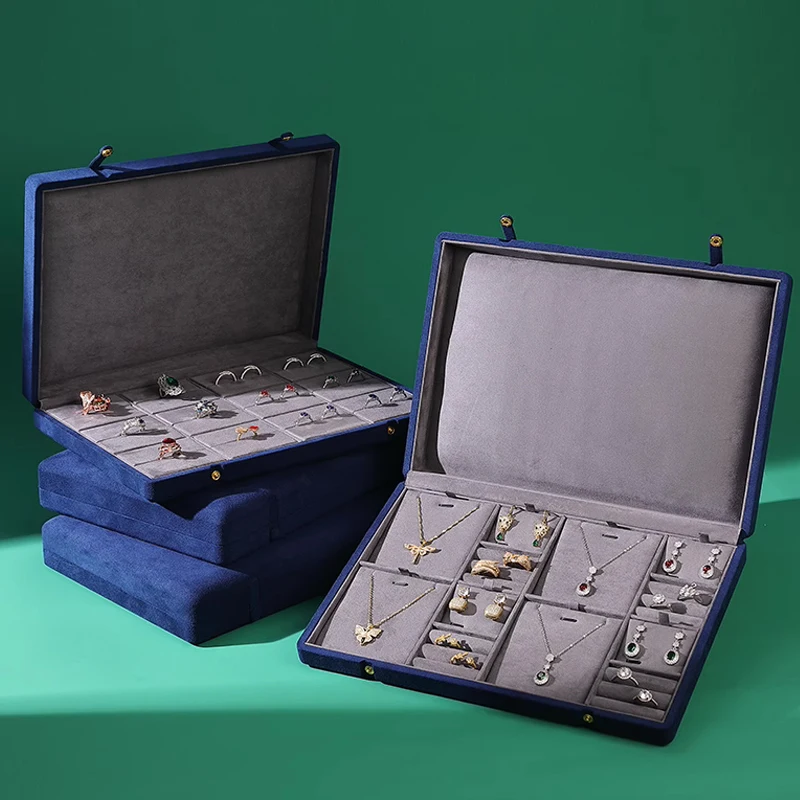 Royal blue microfiber jewelry box earrings necklace ring hand storage box gift box boxes and packaging
Royal blue microfiber jewelry box earrings necklace ring hand storage box gift box boxes and packaging