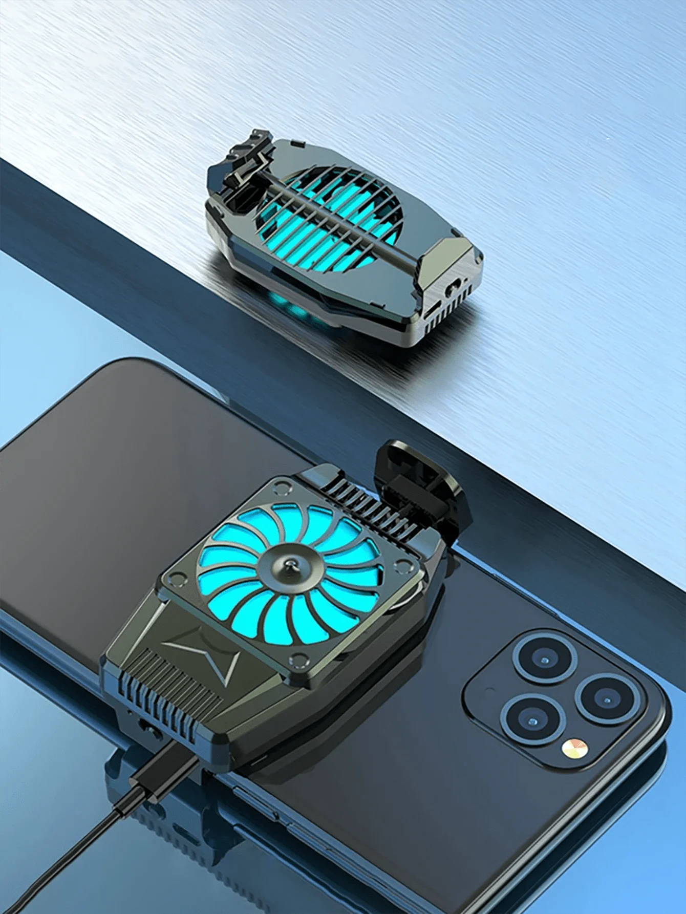 1pc Back Clip Usb Cooling Fan With Heat Sink For Mobile Phone Gaming And Live Streaming For Mute Game E -Sports Gaming Accessories, Phone Cooler
1pc Back Clip Usb Cooling Fan With Heat Sink For Mobile Phone Gaming And Live Streaming For Mute Game E -Sports Gaming Accessories, Phone Cooler