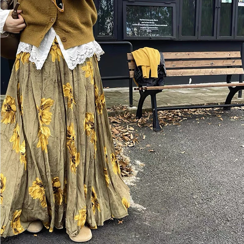 OMSJ Retro Half Length Skirts Women's 2025 Autumn Winter Fashion Large Hem Flower Pleated Skirt Aesthetic Elegant Outfit Bottoms
OMSJ Retro Half Length Skirts Women's 2025 Autumn Winter Fashion Large Hem Flower Pleated Skirt Aesthetic Elegant Outfit Bottoms