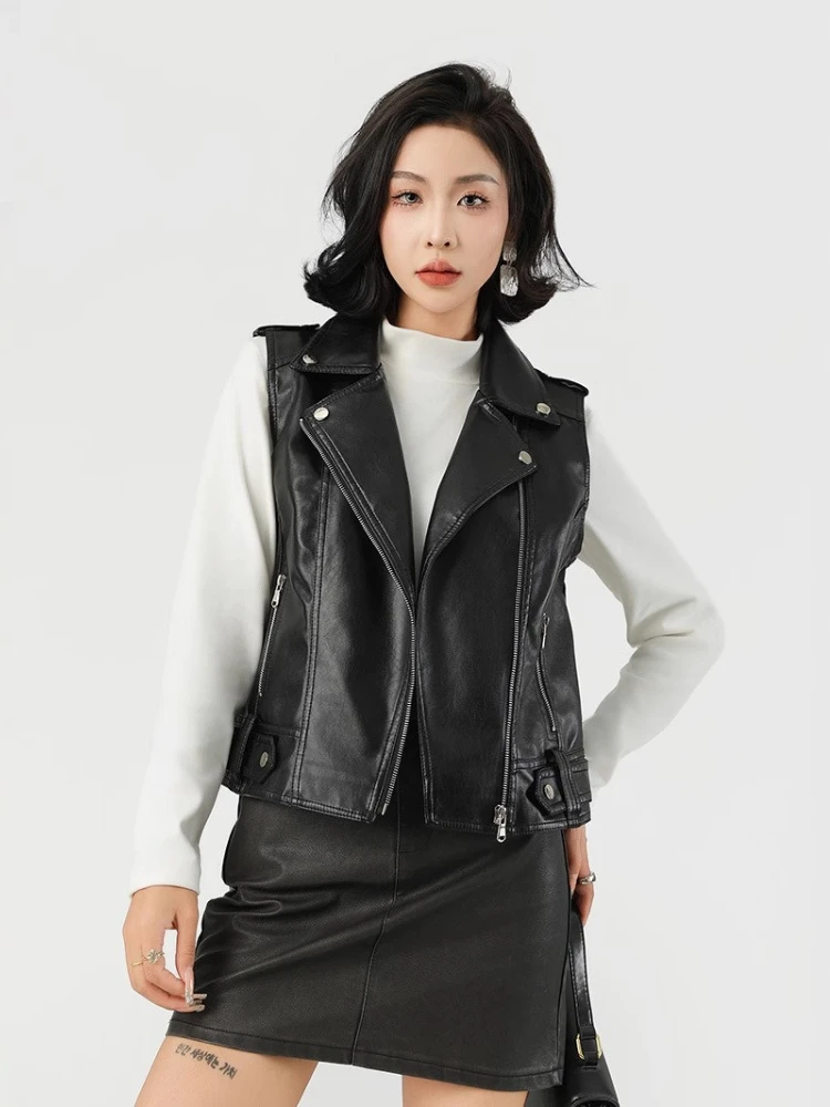 Korean Fashion Waist Coat Sleeveless Leather Jacket 2025 Street Wear Women Casual Soft Solid Color PU Vest Female Lapel Coat
Korean Fashion Waist Coat Sleeveless Leather Jacket 2025 Street Wear Women Casual Soft Solid Color PU Vest Female Lapel Coat