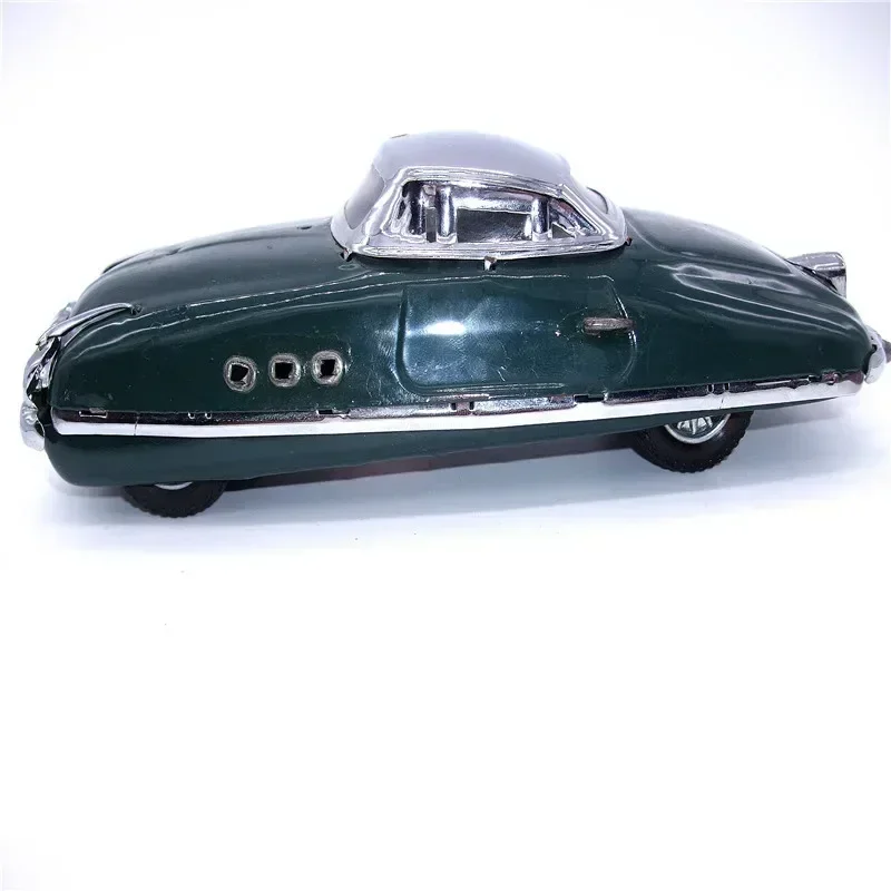 Adult Collection Retro Wind up toy Metal Tin Old Vintage sports car classic car Mechanical Clockwork toy figures model kids gift
Adult Collection Retro Wind up toy Metal Tin Old Vintage sports car classic car Mechanical Clockwork toy figures model kids gift
