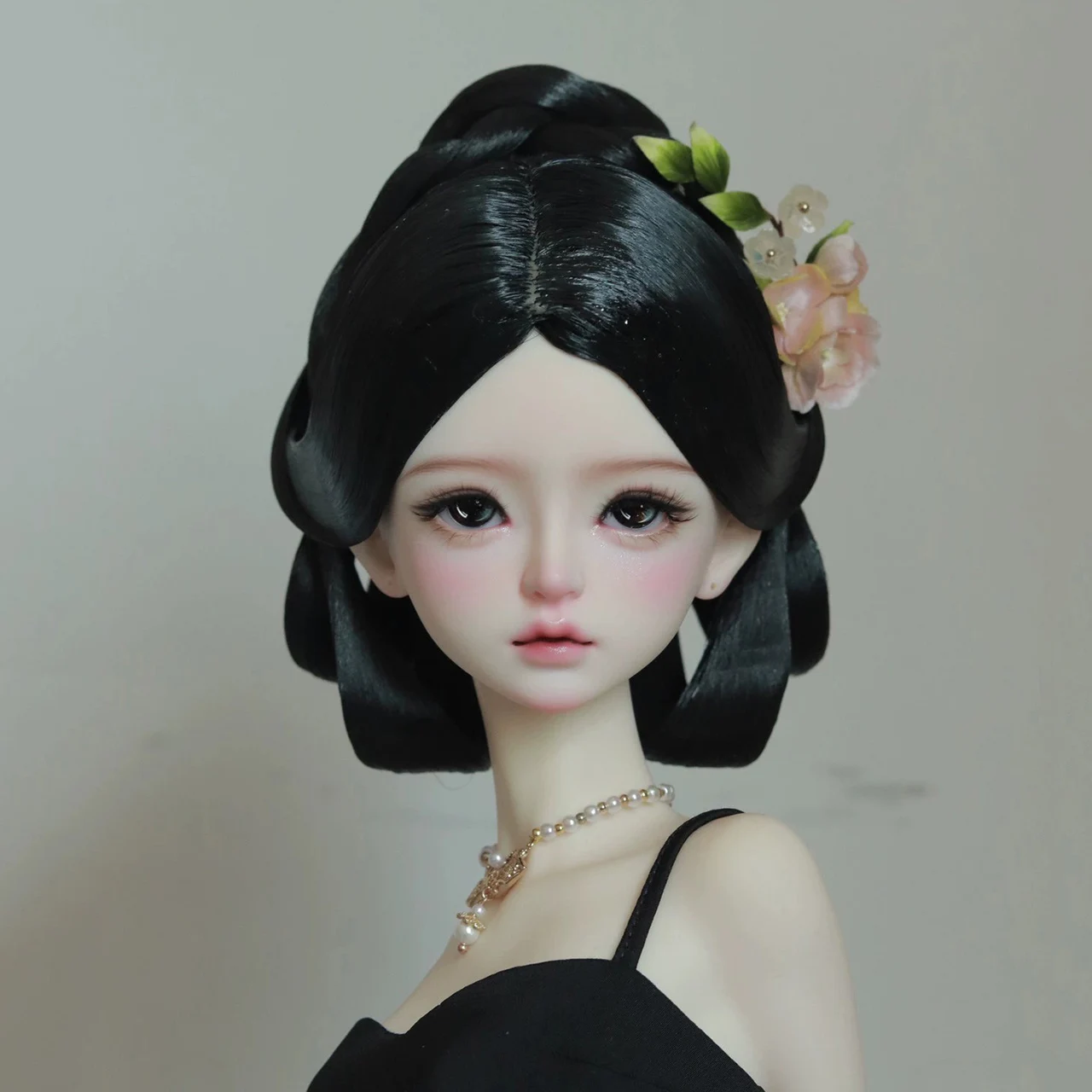 1/3 Scale Ancient Costume BJD Doll Wigs Chinese Hanfu Vintage Hair Fairy Wig For SD13 Big Girl SSDF Accessories A2097
1/3 Scale Ancient Costume BJD Doll Wigs Chinese Hanfu Vintage Hair Fairy Wig For SD13 Big Girl SSDF Accessories A2097
