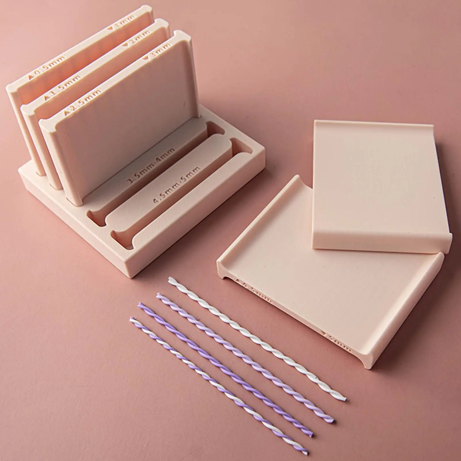 Clay Tube Hoop Roller Guide With Scales Multifunctional Reusable Pottery Equipment Clay Rolling Tools For Beginners Earrings
Clay Tube Hoop Roller Guide With Scales Multifunctional Reusable Pottery Equipment Clay Rolling Tools For Beginners Earrings