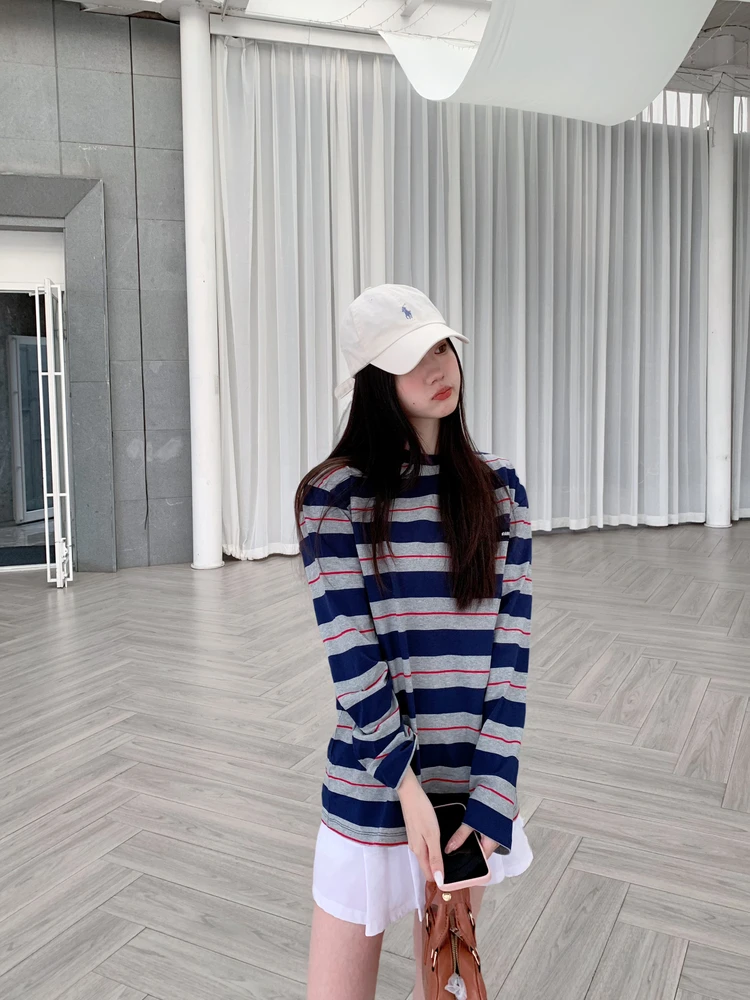 White Enhancing Loose Fit Long Sve Cotton T-irt Striped Casual Sle Women's Summer Top by Wang Dian Dian
White Enhancing Loose Fit Long Sve Cotton T-irt Striped Casual Sle Women's Summer Top by Wang Dian Dian