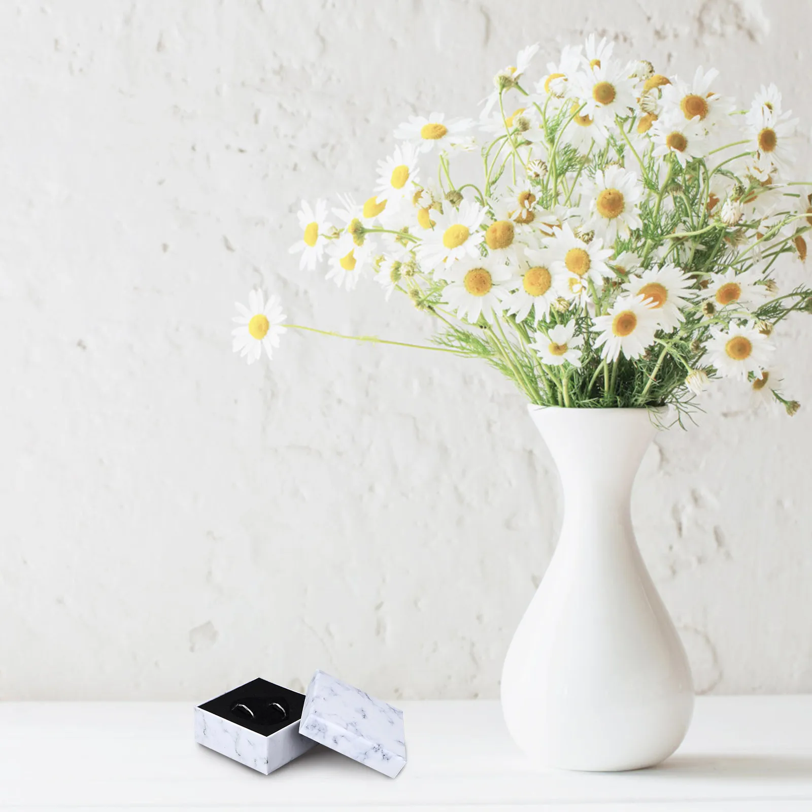 10Pcs Marble Jewelry Box Retro Style Storage Container for Earrings Rings Necklaces Bracelets Multi-Purpose Ornament Box
10Pcs Marble Jewelry Box Retro Style Storage Container for Earrings Rings Necklaces Bracelets Multi-Purpose Ornament Box