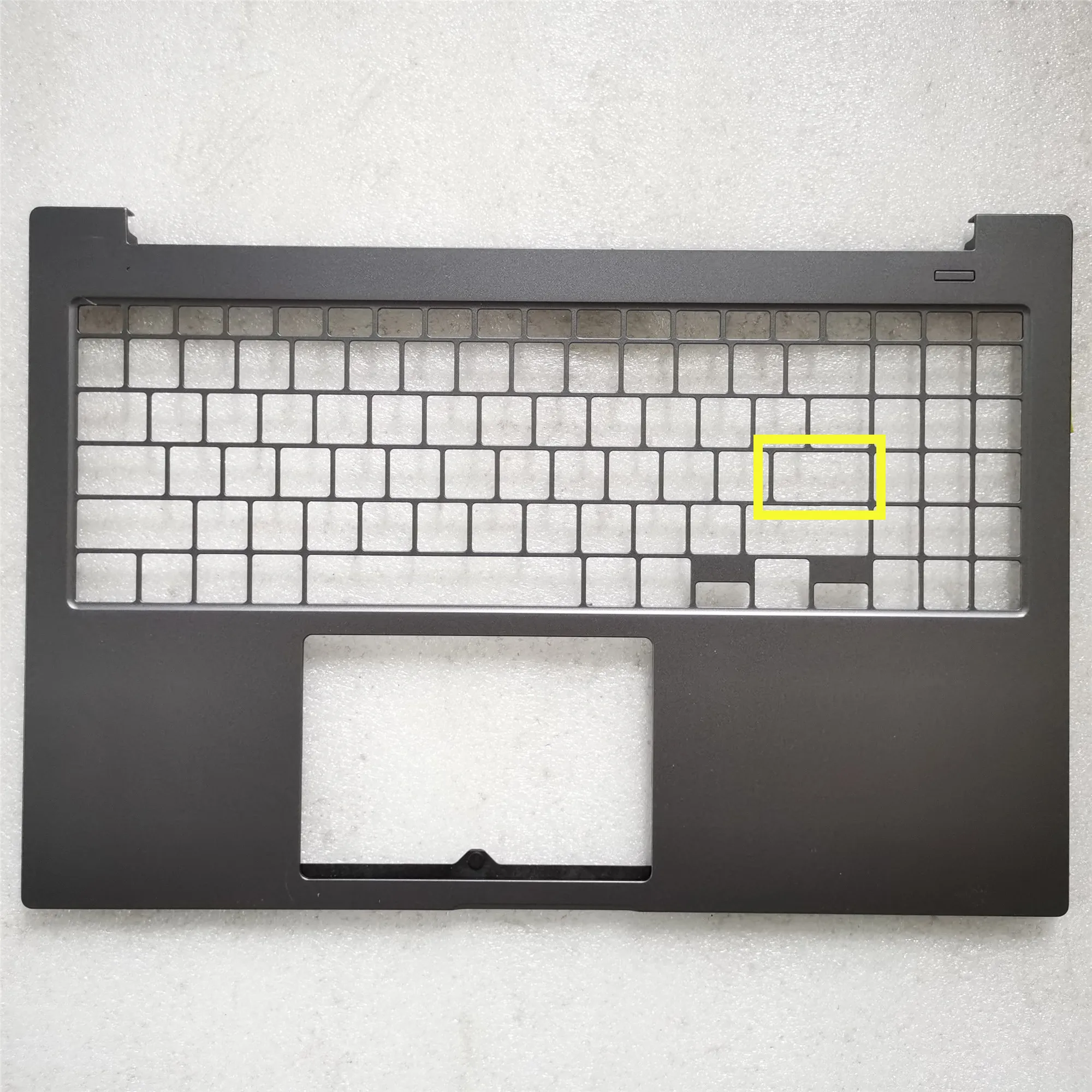 New laptop upper case base cover palmrest for Samsung NP NT 350XCR 350XCJ BA98-02741A grey
New laptop upper case base cover palmrest for Samsung NP NT 350XCR 350XCJ BA98-02741A grey
