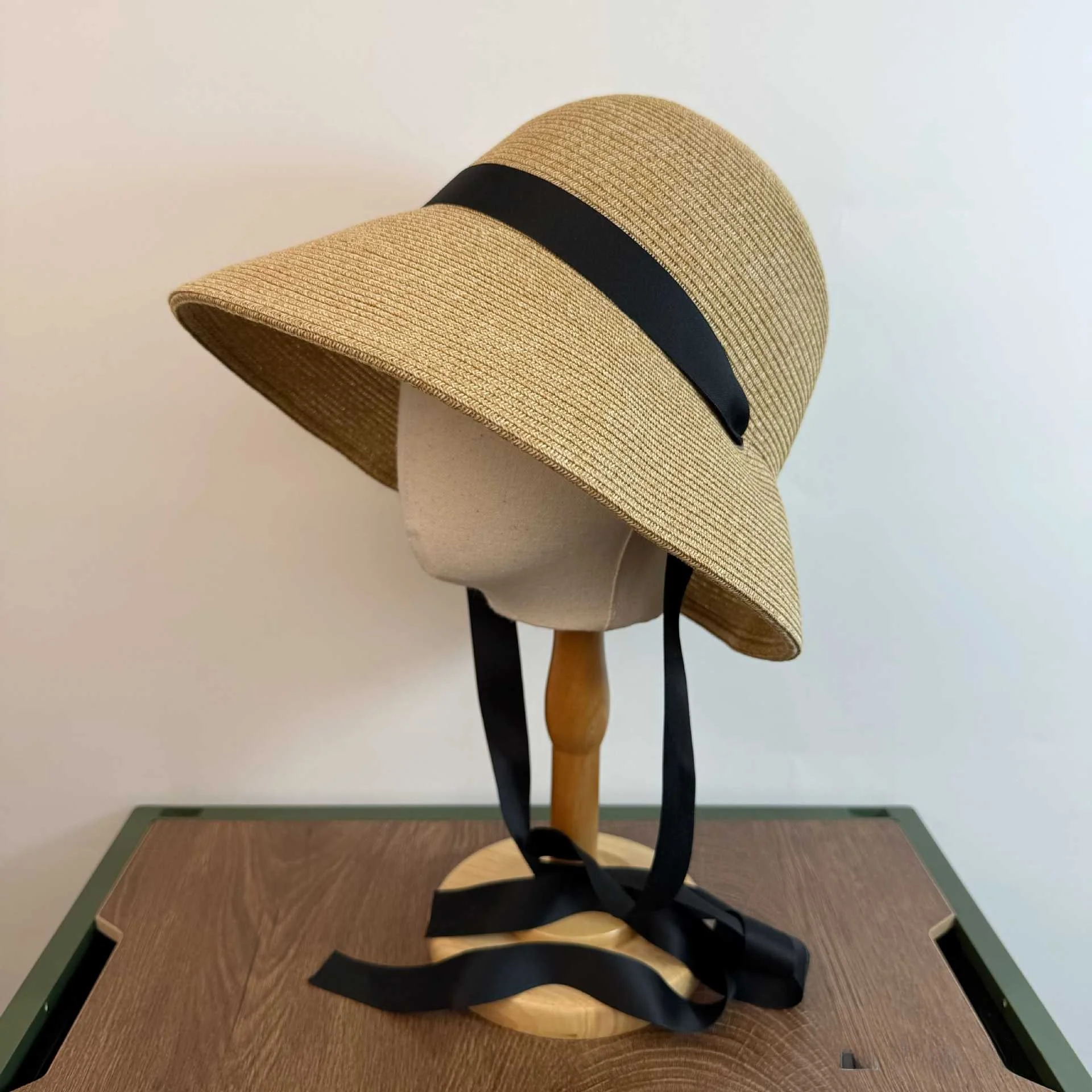 Hebden Style Straw Hat Spring Summer Sun Protection Foldable Beach Vacation Tied Sun Hat Flat Top Hat Unisex Rabbit Fur Blend
Hebden Style Straw Hat Spring Summer Sun Protection Foldable Beach Vacation Tied Sun Hat Flat Top Hat Unisex Rabbit Fur Blend