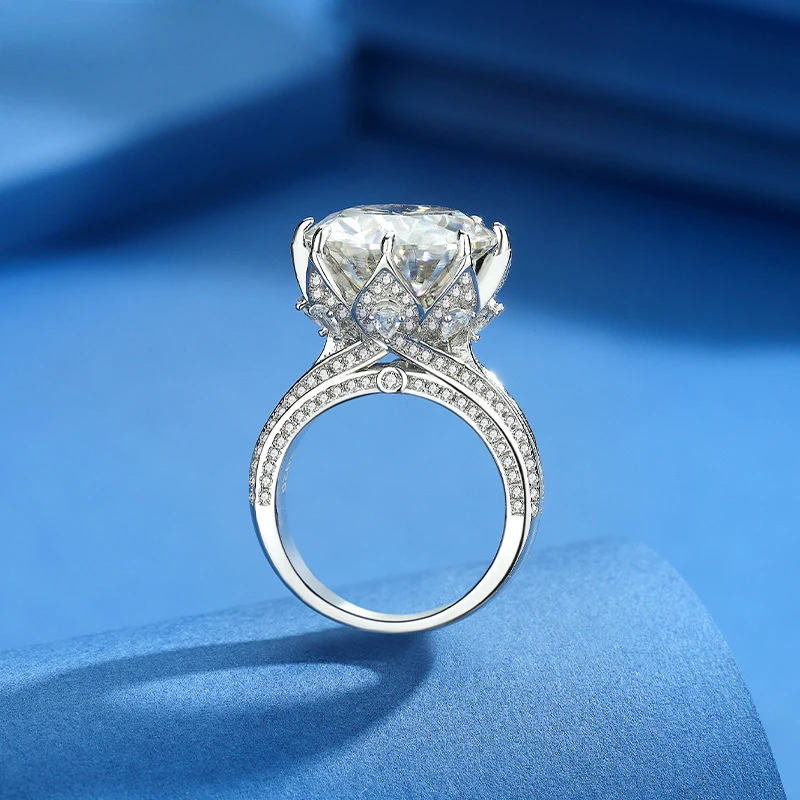 GXGlint 925 Sterling Silver 10carat Moissanite Radiant Cut White Green Gems Wedding Engagement Ring for Women Fine Jewelry
GXGlint 925 Sterling Silver 10carat Moissanite Radiant Cut White Green Gems Wedding Engagement Ring for Women Fine Jewelry