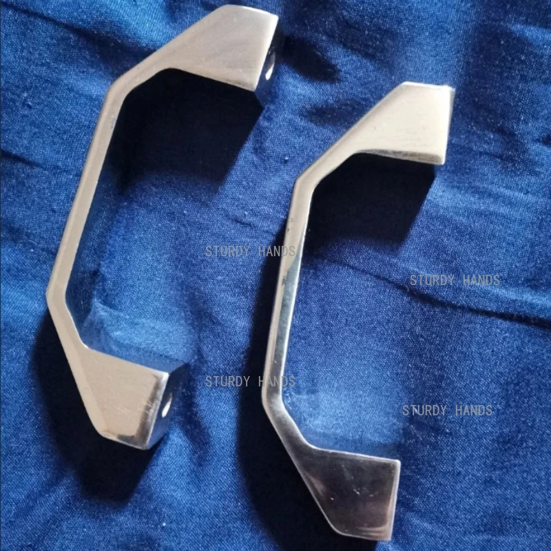 1pc Stainless Steel Load-bearing Handle Arc Shaped Door Handle Chassis Cabinet Door Handles Hardware Accessories Screw-free
1pc Stainless Steel Load-bearing Handle Arc Shaped Door Handle Chassis Cabinet Door Handles Hardware Accessories Screw-free