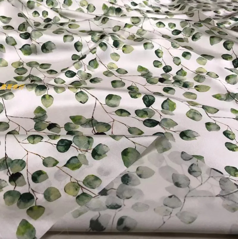 Шелковая атласная ткань 19 моментального цвета, эластичная шелковая летняя Цветочная юбка с листьями
Шелковая атласная ткань 19 моментального цвета, эластичная шелковая летняя Цветочная юбка с листьями