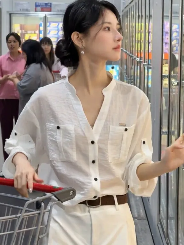Slimming Loose Fit Long Sleeve White Sun Protection Shirt for Women Casual Lazy Commute Style Top Minimalist Old Money Trend
Slimming Loose Fit Long Sleeve White Sun Protection Shirt for Women Casual Lazy Commute Style Top Minimalist Old Money Trend