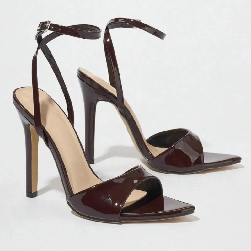 Sexy Pointed Toe Pumps Sandals Women Patent Leather Ankle Buckle Mature Thin High Heels Ladies Brand Banquet Party Shoes Ladies
Sexy Pointed Toe Pumps Sandals Women Patent Leather Ankle Buckle Mature Thin High Heels Ladies Brand Banquet Party Shoes Ladies