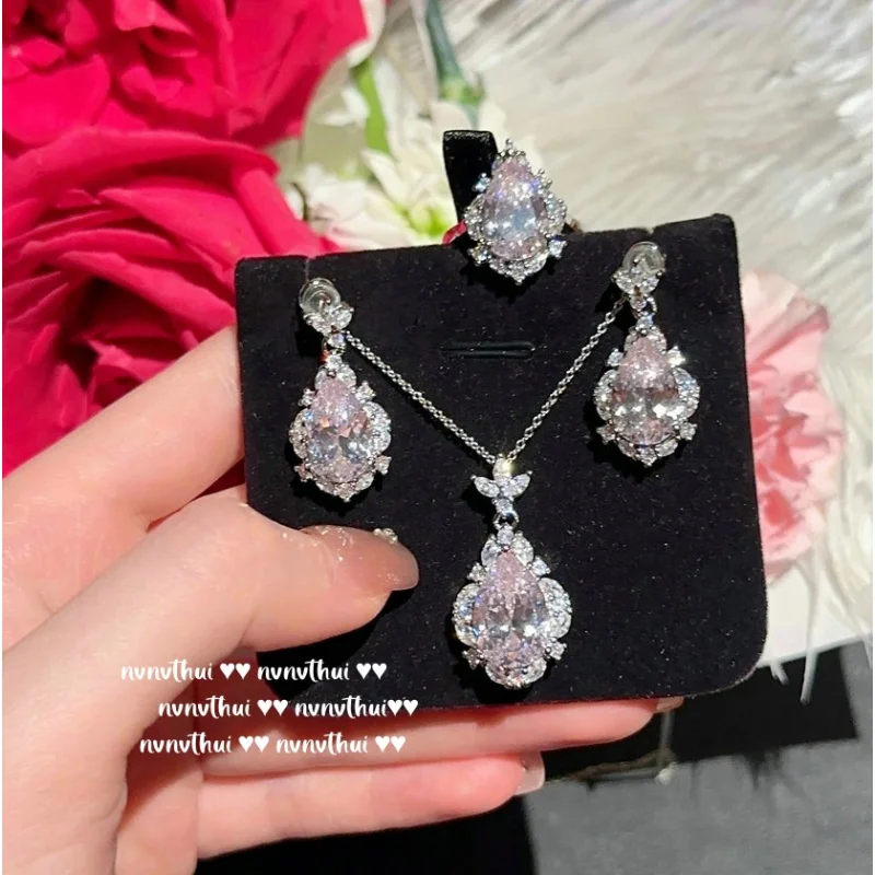 Padparadscha Teardrop Gemstone Necklace Rich Family Gold Plating18KGold Peach Pink High Carbon Zircon Ice Flower Cut Earrings
Padparadscha Teardrop Gemstone Necklace Rich Family Gold Plating18KGold Peach Pink High Carbon Zircon Ice Flower Cut Earrings