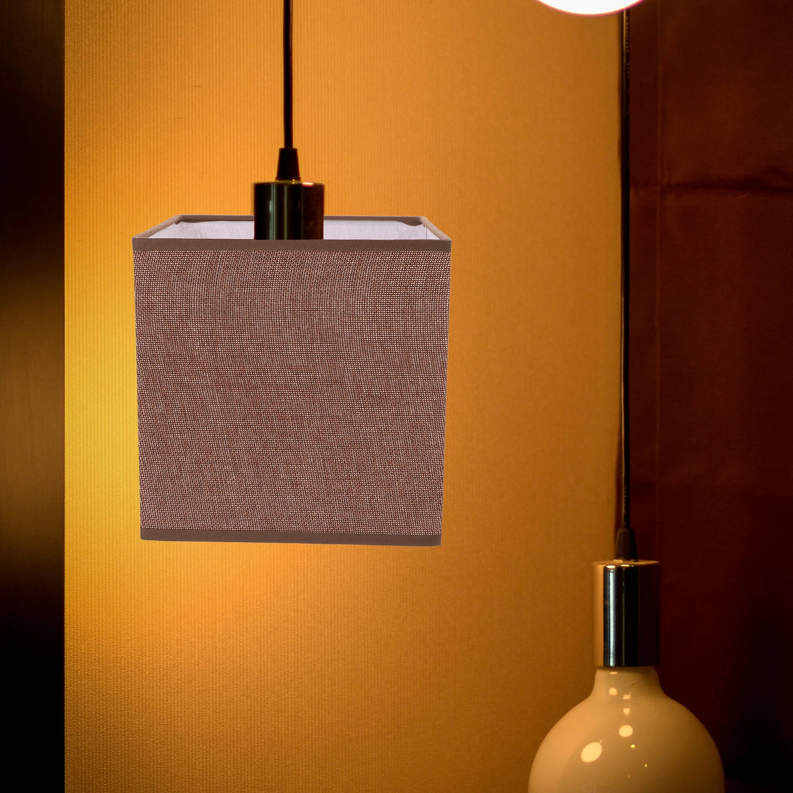 1pcs Lampshade 20x20cm Coffee Linen Fabric Light Shade for Desk Floor Table Lamp Modern Bedside Lighting Fixtures 
1pcs Lampshade 20x20cm Coffee Linen Fabric Light Shade for Desk Floor Table Lamp Modern Bedside Lighting Fixtures