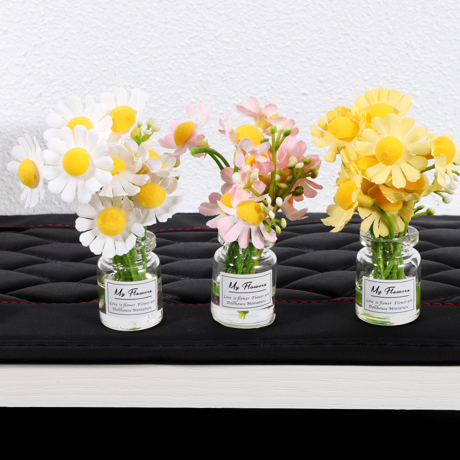 3Pcs Car Flower Vase Decorative Mini Artificial Flowers Dashboard Accessories Cute Car Decor for Women Interior Decorations
3Pcs Car Flower Vase Decorative Mini Artificial Flowers Dashboard Accessories Cute Car Decor for Women Interior Decorations
