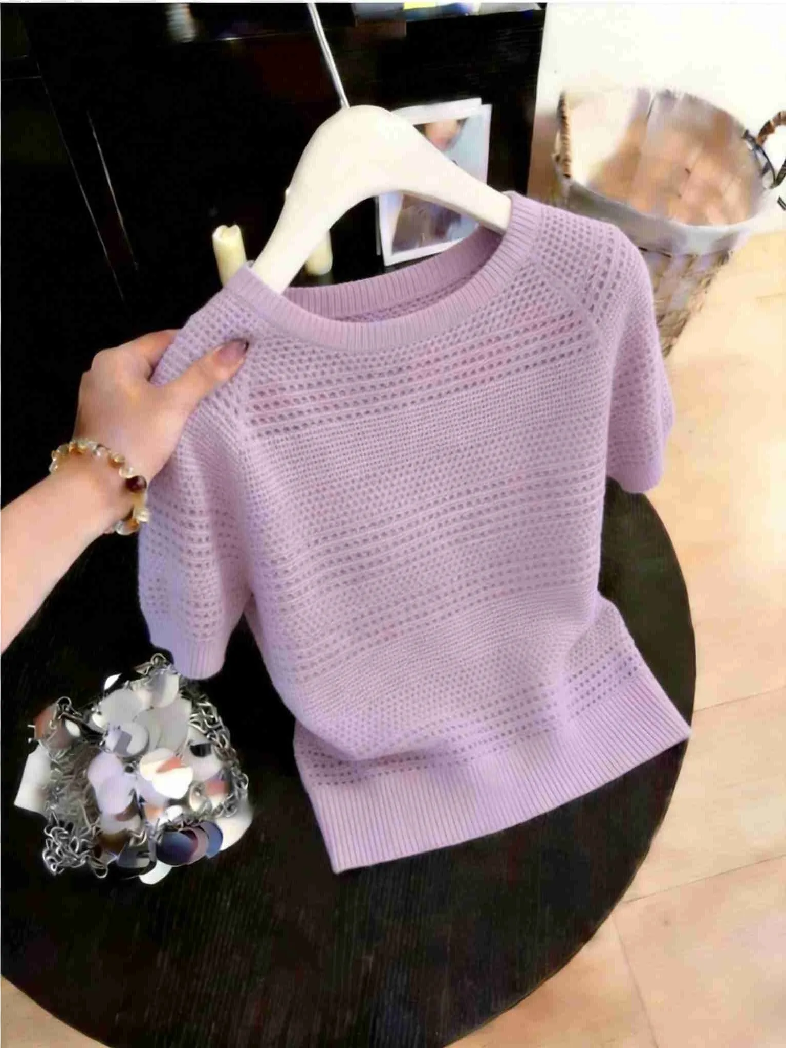 Summer 2026 Women's round Neck Short Sleeve Knitted Sweater Hollow out Stripe Slimming Sweet Girl Style Casual Loose Fit Top
Summer 2026 Women's round Neck Short Sleeve Knitted Sweater Hollow out Stripe Slimming Sweet Girl Style Casual Loose Fit Top