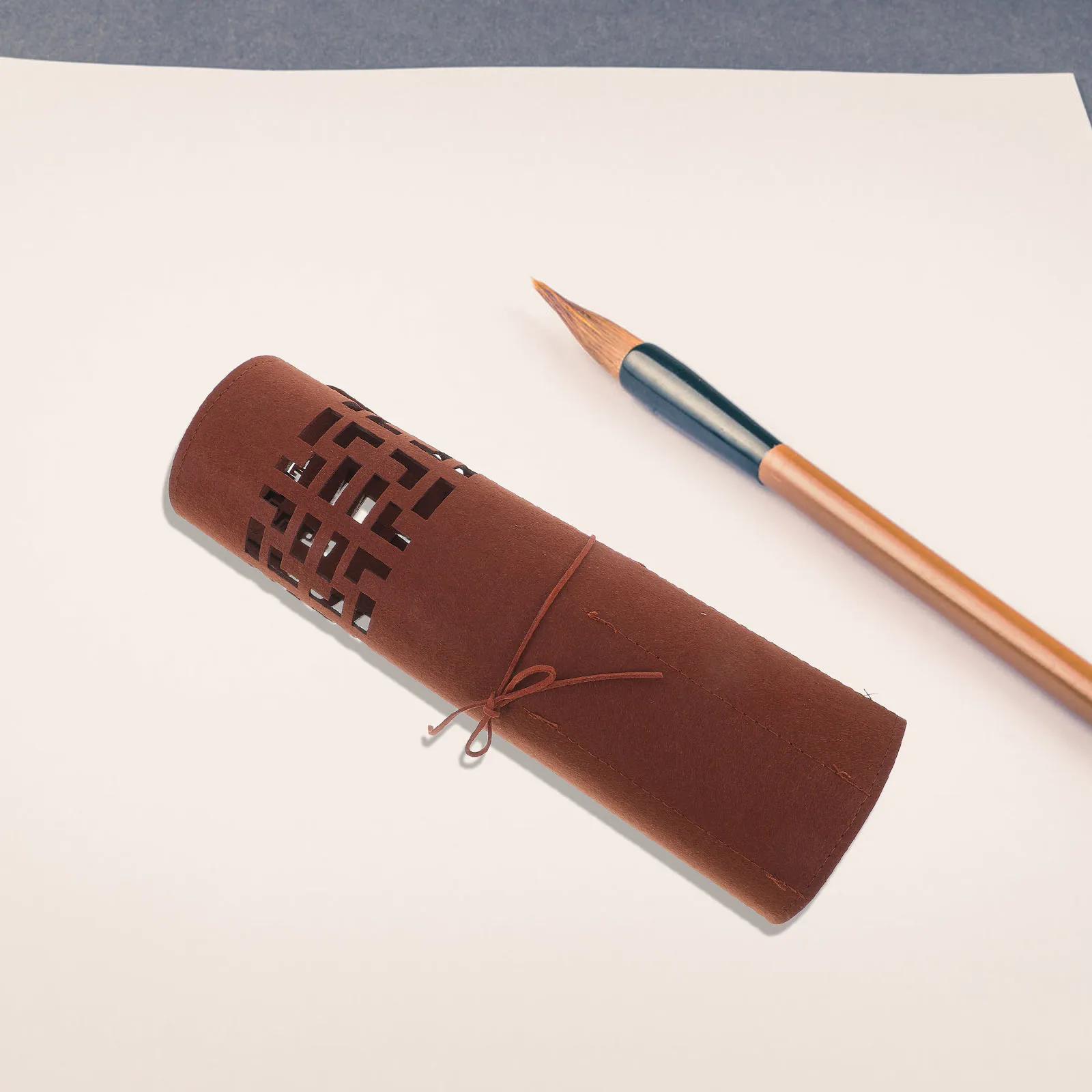 Calligraphy Brush Bag Felt Storage Pouch Multiple Brushes Portable Stationery Bags Drawing Pencils CaseVintage Pen Holder
Calligraphy Brush Bag Felt Storage Pouch Multiple Brushes Portable Stationery Bags Drawing Pencils CaseVintage Pen Holder