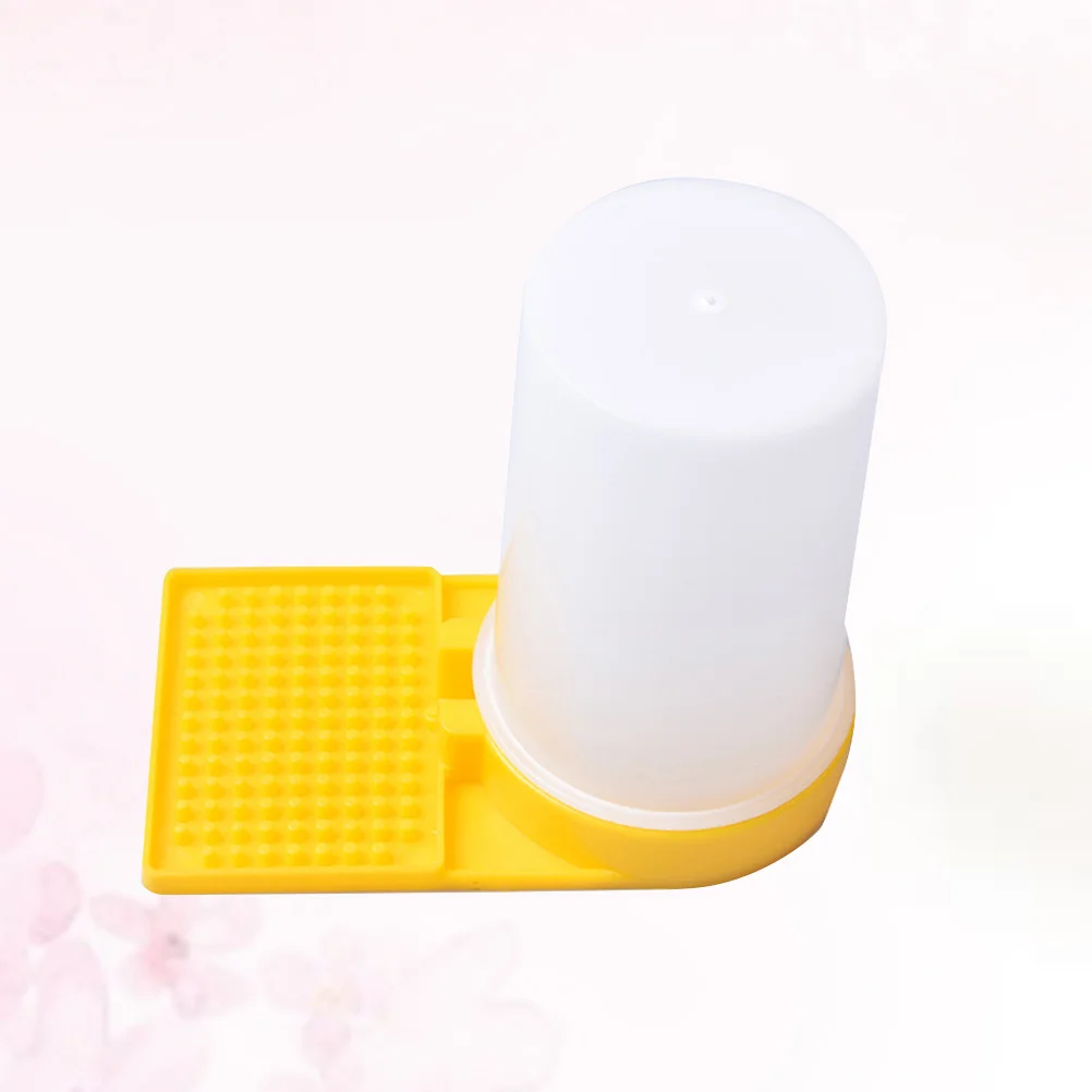 Hive Entrance Clear Durable Plastic Beekeeping Tool For Water Feeding Station Beehive Plastic Bee Feeder Honey Feeder
Hive Entrance Clear Durable Plastic Beekeeping Tool For Water Feeding Station Beehive Plastic Bee Feeder Honey Feeder