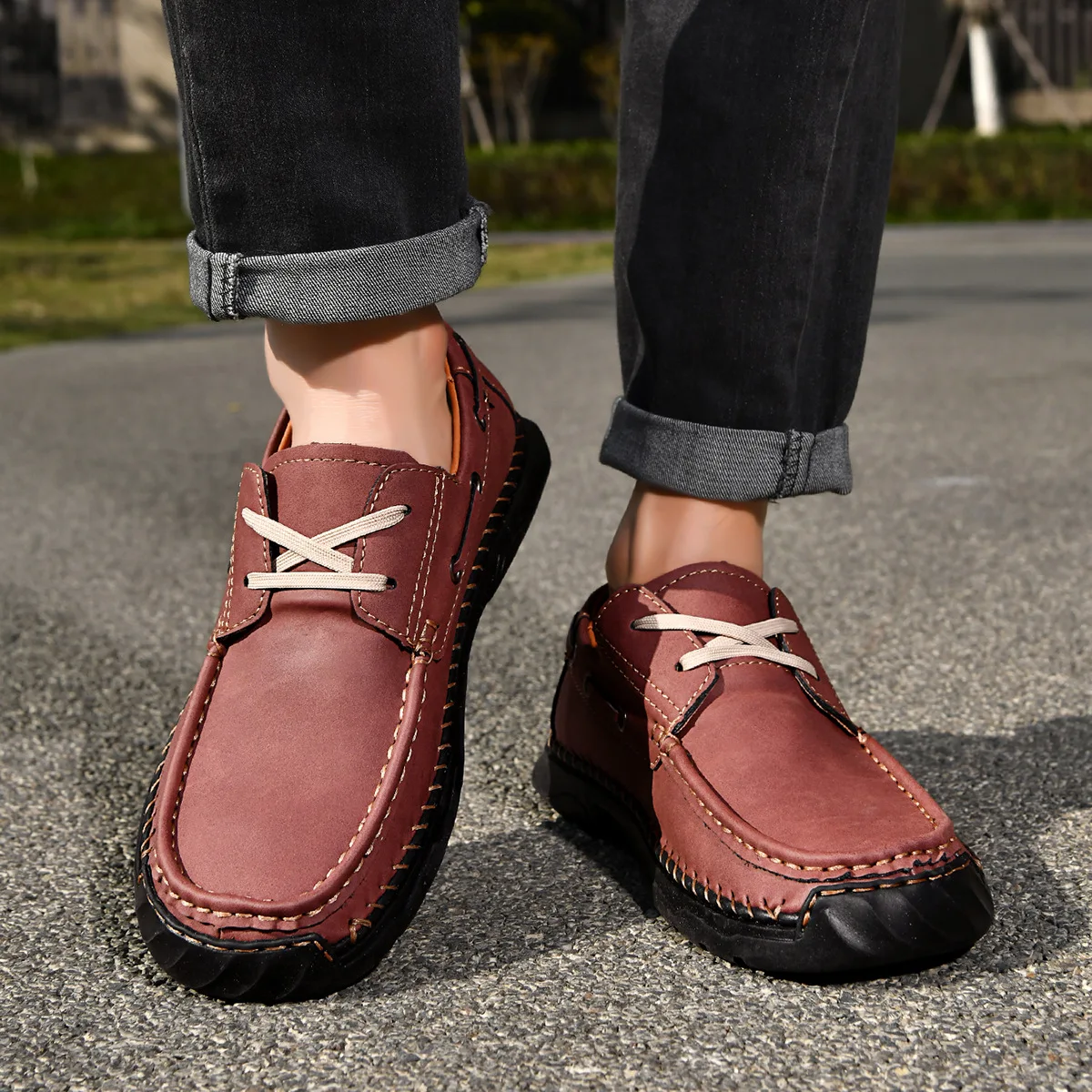 Mens Shoes Leather Soft Soled Bean Shoes Men Handmade Casual Shoe Luxury Loafers Breathable Slip on Italian Driving Shoes
Mens Shoes Leather Soft Soled Bean Shoes Men Handmade Casual Shoe Luxury Loafers Breathable Slip on Italian Driving Shoes