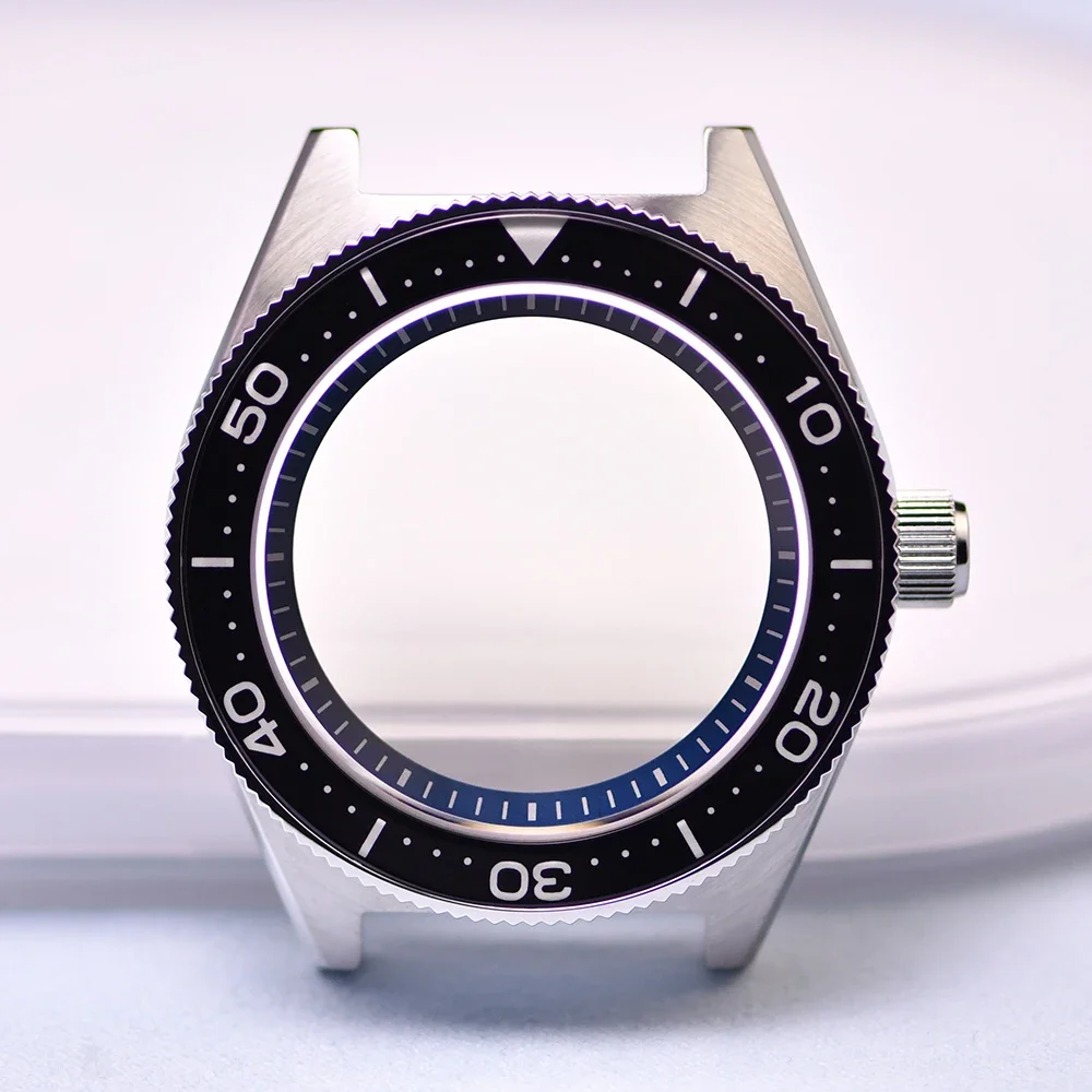 HEIMDALLR Watch Parts 42mm Stainless Steel MM200 Watch Case Sapphire Luminous Glass Insert Suitable For NH35/36 Movement 20Bar
HEIMDALLR Watch Parts 42mm Stainless Steel MM200 Watch Case Sapphire Luminous Glass Insert Suitable For NH35/36 Movement 20Bar