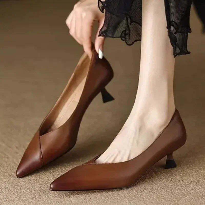 Luxury Pumps Shoes for Women Heeled Woman Medium Heel Stiletto Heels High Sandal Party Office 2024 Elegant Brown Small Heel Sexy
Luxury Pumps Shoes for Women Heeled Woman Medium Heel Stiletto Heels High Sandal Party Office 2024 Elegant Brown Small Heel Sexy