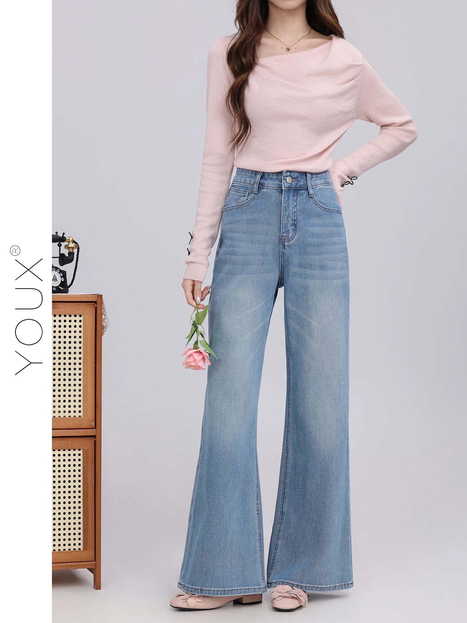 Versatile High Waist Wide Leg Jeans Women's Spring New Style Retro Blue Denim Pants Korean Style All Match Pants for Ladies
Versatile High Waist Wide Leg Jeans Women's Spring New Style Retro Blue Denim Pants Korean Style All Match Pants for Ladies