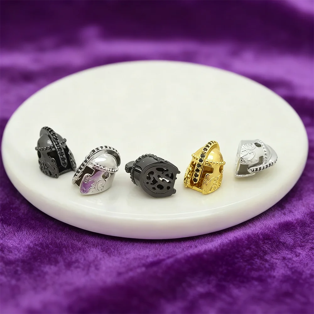3 Pcs Vintage Knight Helmet Black Zircon Bead Gold Silver Color Brass Beads for Bracelet Necklace DIY Jewelry Making
3 Pcs Vintage Knight Helmet Black Zircon Bead Gold Silver Color Brass Beads for Bracelet Necklace DIY Jewelry Making