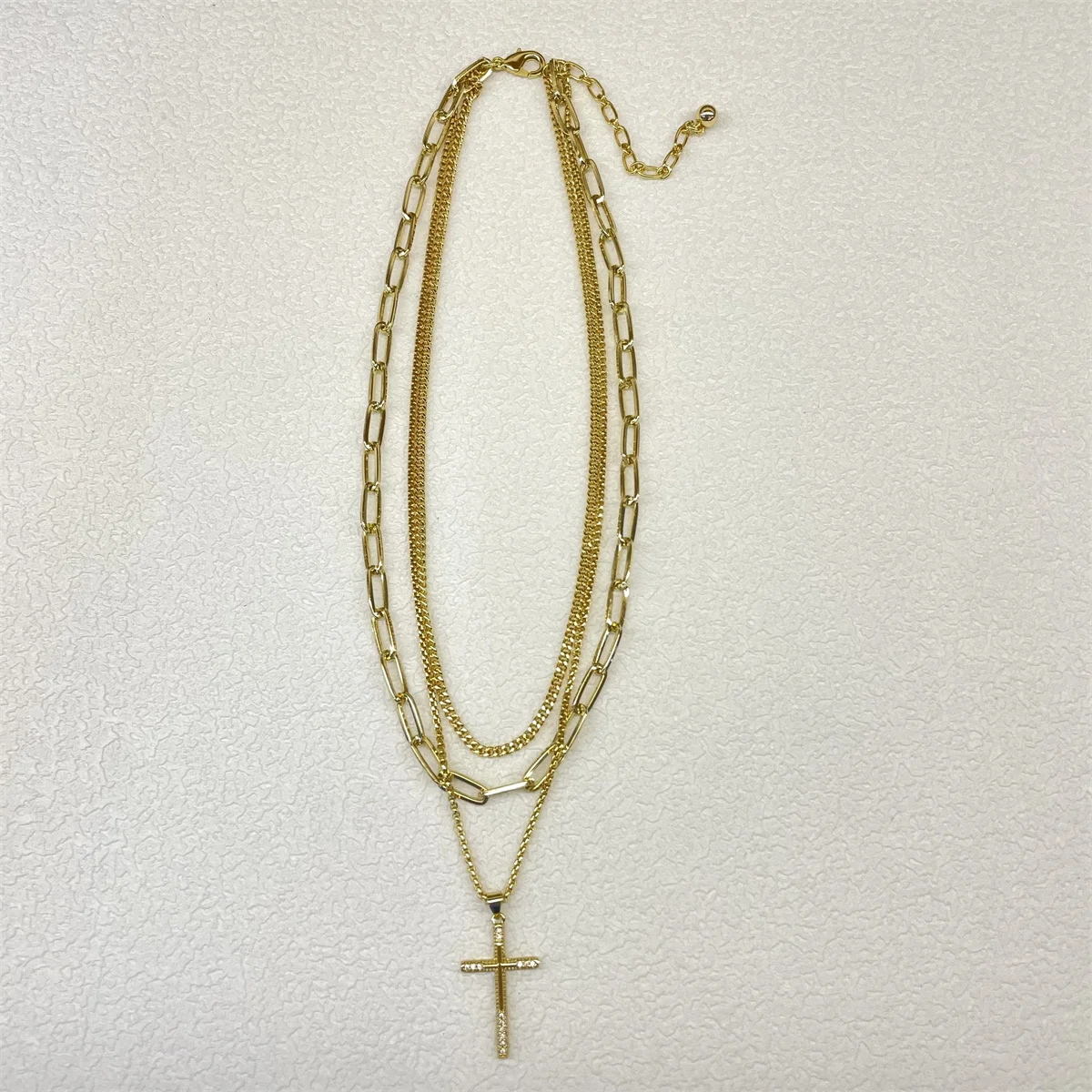 SPN2305 Fashion classic design mens and womens gold plated diamond necklace Copper gold never fade cross pendant Hollow necklace
SPN2305 Fashion classic design mens and womens gold plated diamond necklace Copper gold never fade cross pendant Hollow necklace