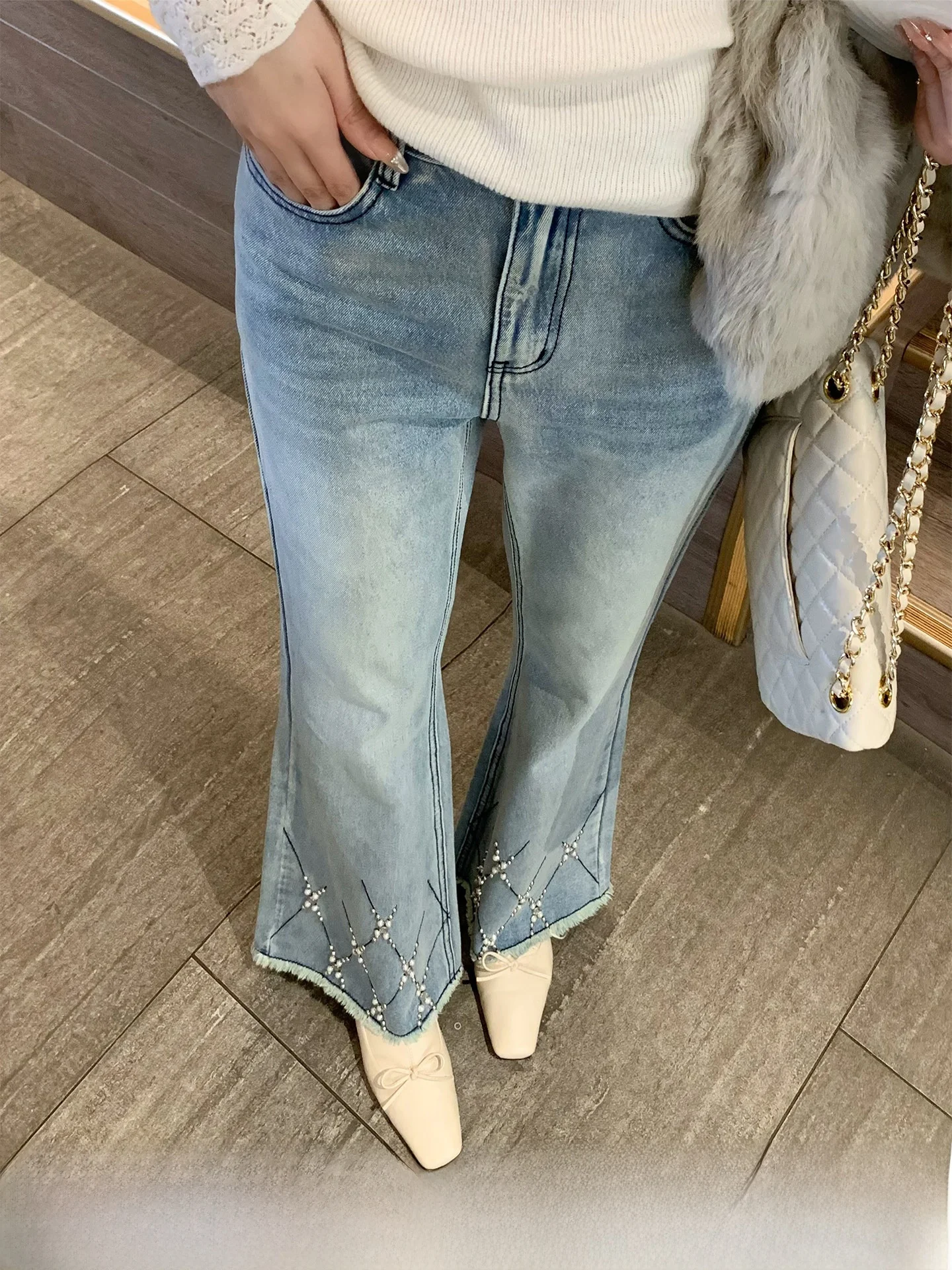 Женские джинсы Kun Total Vintage Blue Fce Lined Denim, утепленные, из плотного хлопка, с микро-клешем, на молнии, с высокой талией
Женские джинсы Kun Total Vintage Blue Fce Lined Denim, утепленные, из плотного хлопка, с микро-клешем, на молнии, с высокой талией