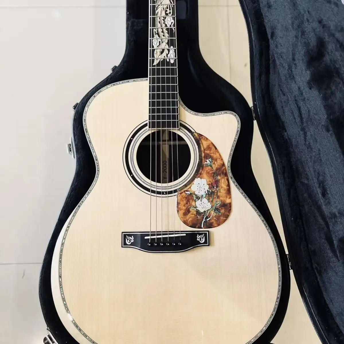 Full-Body Spruce Rosewood Acoustic Guitar Stage Performance Grade
Full-Body Spruce Rosewood Acoustic Guitar Stage Performance Grade