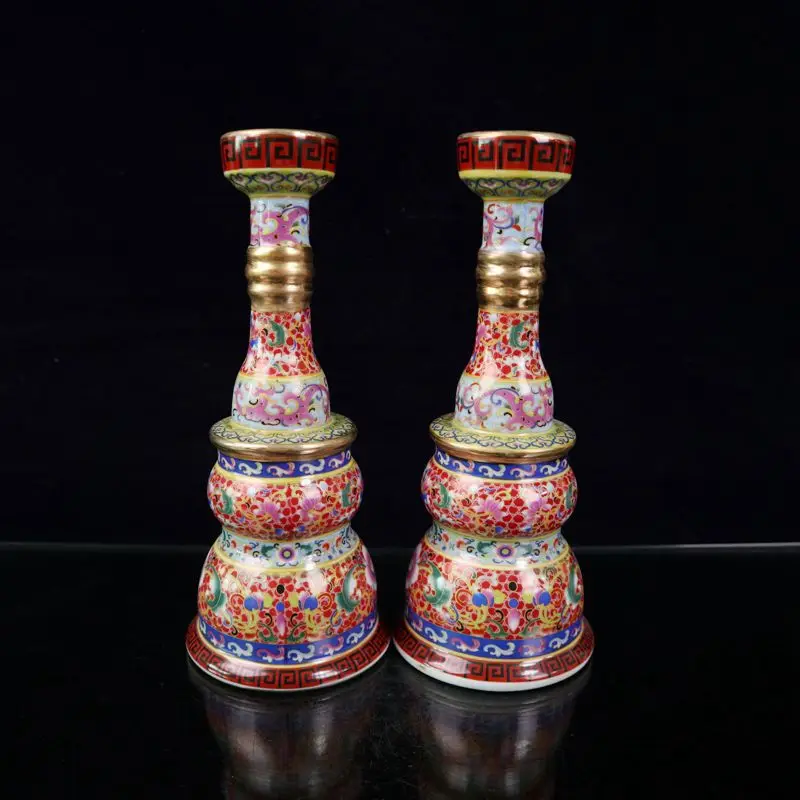 Character decoration kiln ceramic statue ----Old Chinese A pair of enameled floral-patterned candlesticks statue
Character decoration kiln ceramic statue ----Old Chinese A pair of enameled floral-patterned candlesticks statue