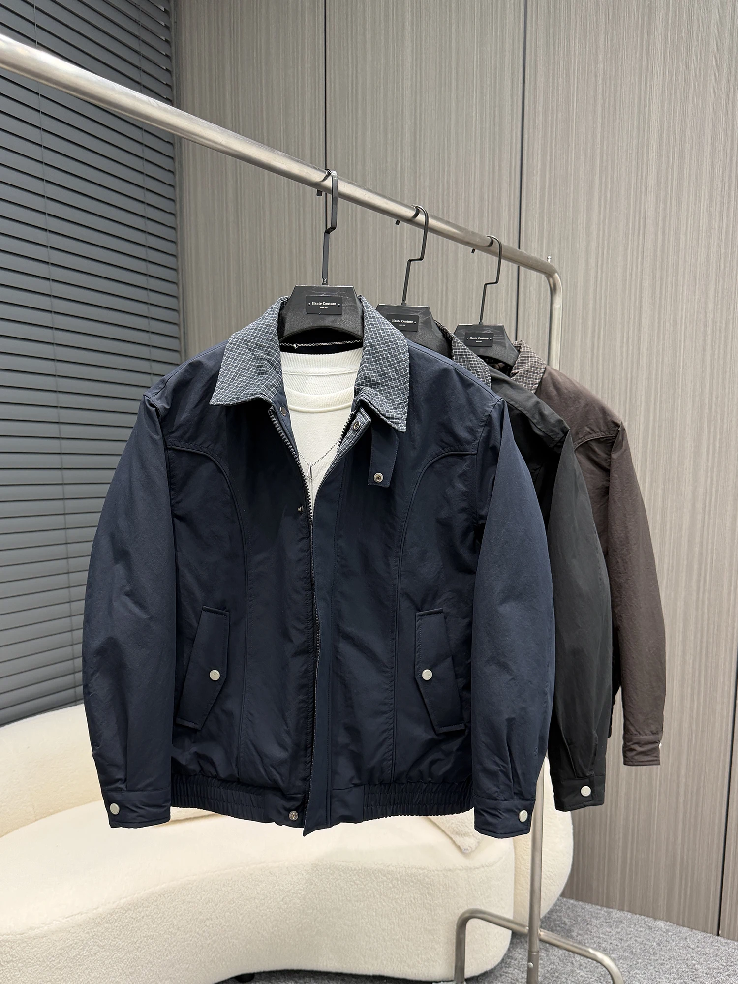 Autumn Winter Men's Thiened Cotton Jaet American Plaid Loose Fit Casual Coat Warm Polyester Nylon Cosite Fiber Zipper
Autumn Winter Men's Thiened Cotton Jaet American Plaid Loose Fit Casual Coat Warm Polyester Nylon Cosite Fiber Zipper