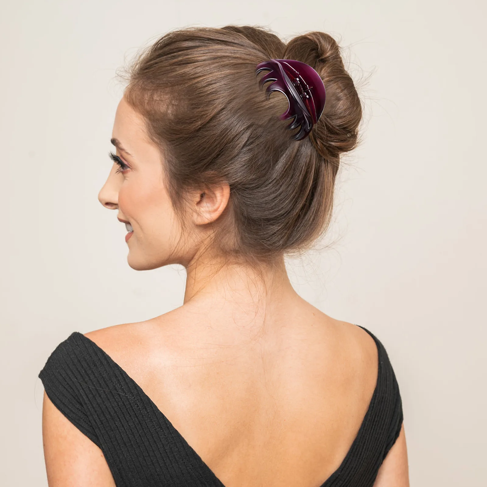 2Pcs Women Hair Claw Clip Large Acrylic Jaw Clip Sturdy Comfortable for Daily Work Outings Gift for Girlfriend Mother Friend
2Pcs Women Hair Claw Clip Large Acrylic Jaw Clip Sturdy Comfortable for Daily Work Outings Gift for Girlfriend Mother Friend