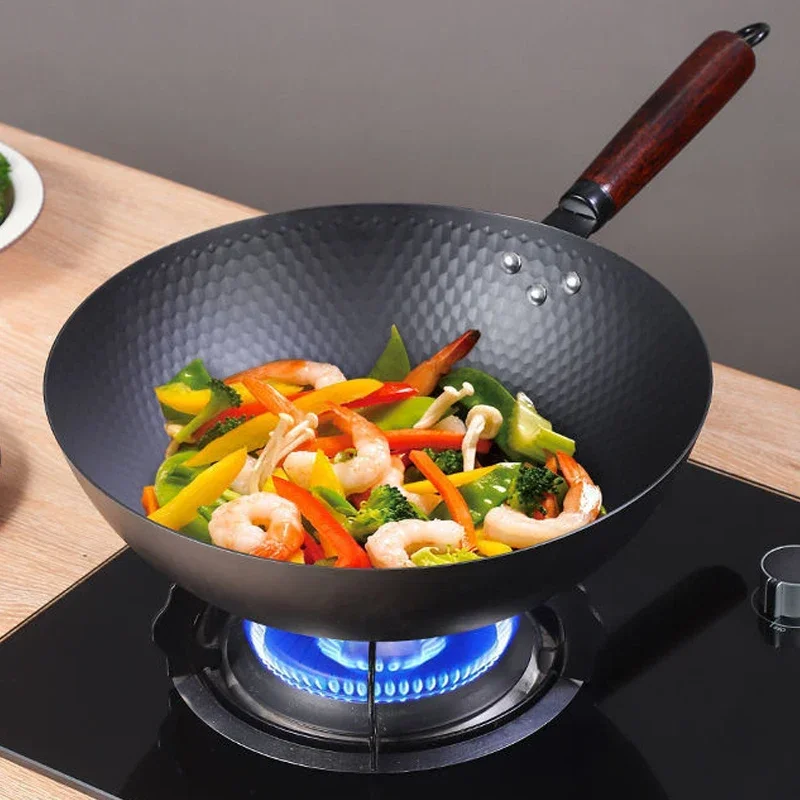 34cm Chinese Traditional Wrought Iron Wok, 2mm Thickened Pot Kitchen Cookware,Uncoated Wok Pan for Gas Cooktop Induction Cooker
34cm Chinese Traditional Wrought Iron Wok, 2mm Thickened Pot Kitchen Cookware,Uncoated Wok Pan for Gas Cooktop Induction Cooker