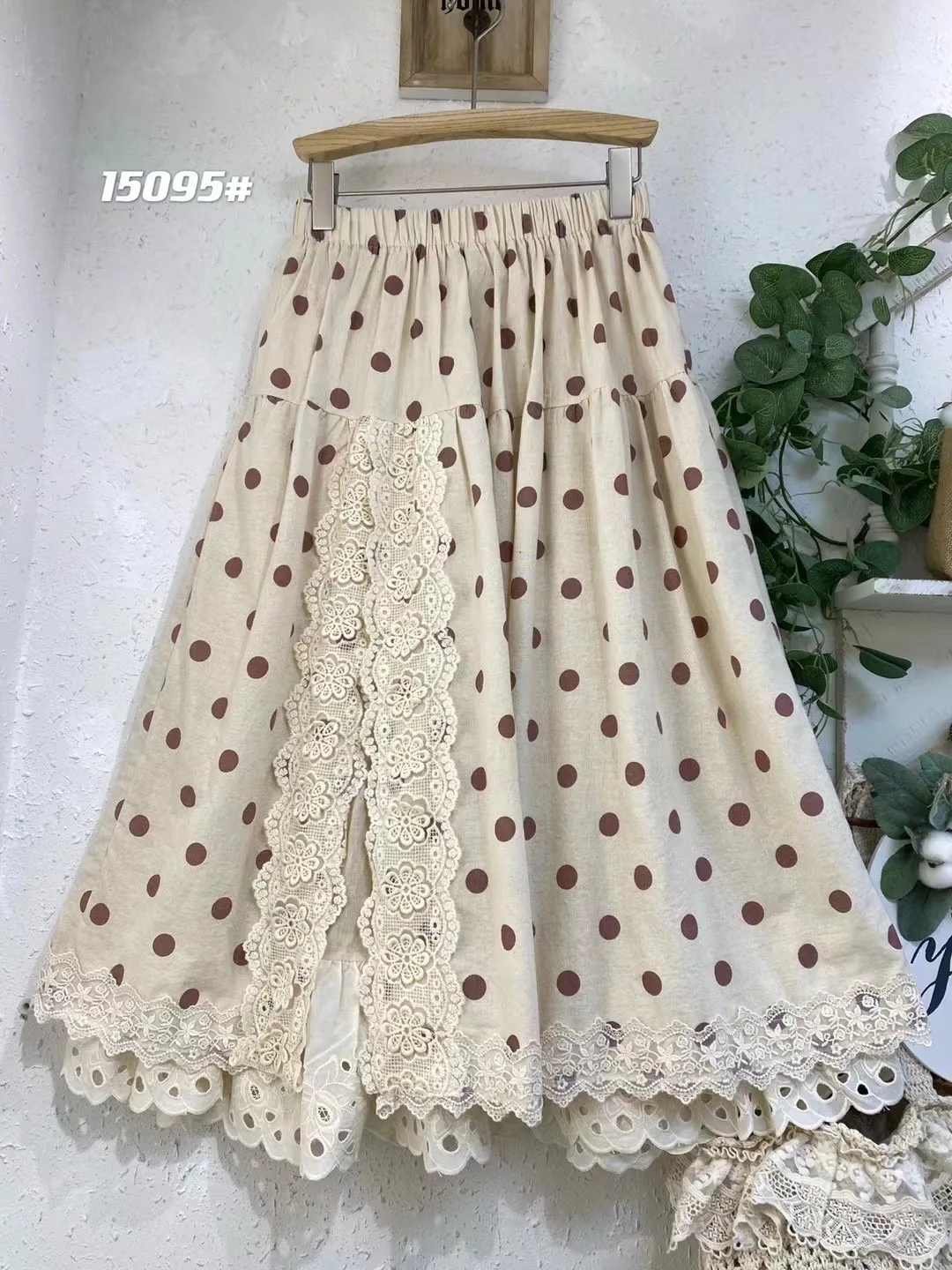 Mensya Linen Hook Flower Splicing Dync Polka Dot Elastic Waist Large Skirt f Skirt Front Slit Double Layer A-Line ...
Mensya Linen Hook Flower Splicing Dync Polka Dot Elastic Waist Large Skirt f Skirt Front Slit Double Layer A-Line ...