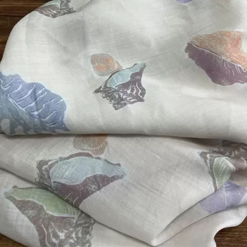 100% ramie underwater printed fabric, suitable for making shirts, skirts, and DIY fabrics.
100% ramie underwater printed fabric, suitable for making shirts, skirts, and DIY fabrics.