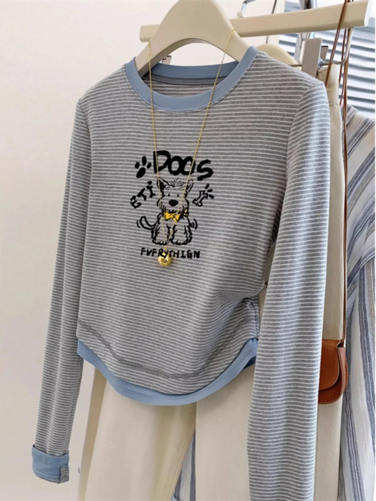 Slimming American Style Fake Two-Piece Striped Long Sleeve Women's Early Autumn Sweet Spicy Short Fit Top Quality Korean Version
Slimming American Style Fake Two-Piece Striped Long Sleeve Women's Early Autumn Sweet Spicy Short Fit Top Quality Korean Version