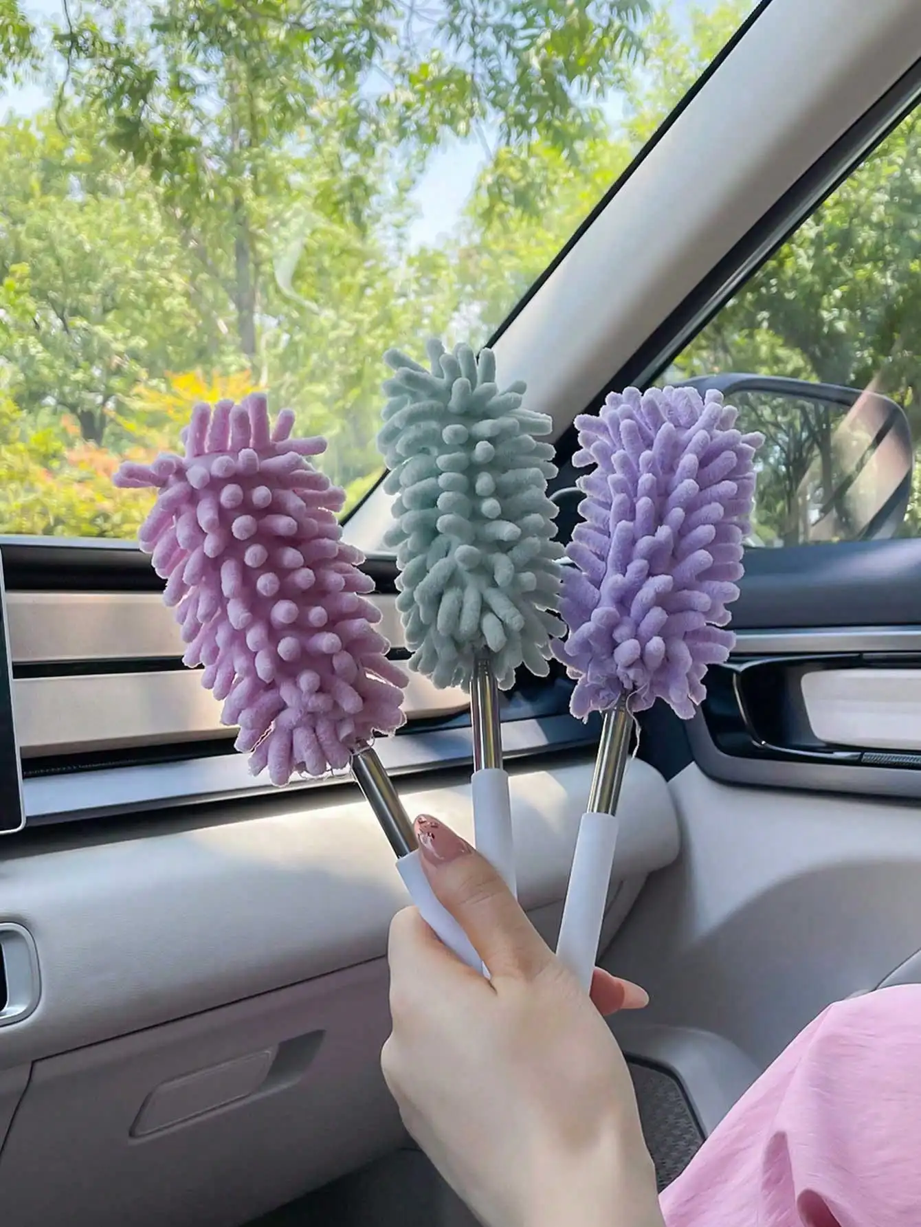 Expandable Anti-Static Duster Multifunctional Cleaning Brush Portable Dust Remover for Car Home Auto Detailing Supplies
Expandable Anti-Static Duster Multifunctional Cleaning Brush Portable Dust Remover for Car Home Auto Detailing Supplies