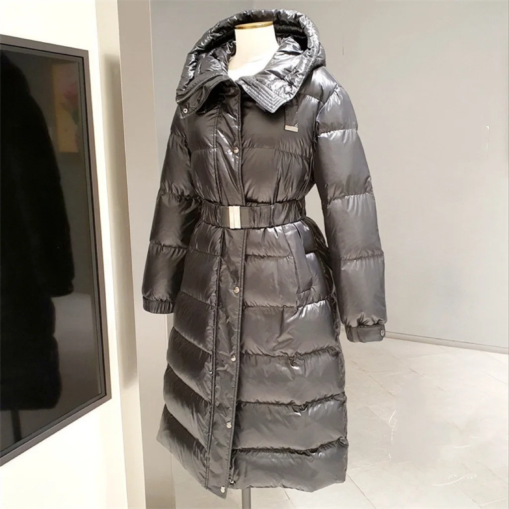 Оригинальный корейский M * CHAA 24, зимний легкий повседневный капюшон премиум-класса с длинным пухом Jaet Fem Faion
Оригинальный корейский M * CHAA 24, зимний легкий повседневный капюшон премиум-класса с длинным пухом Jaet Fem Faion