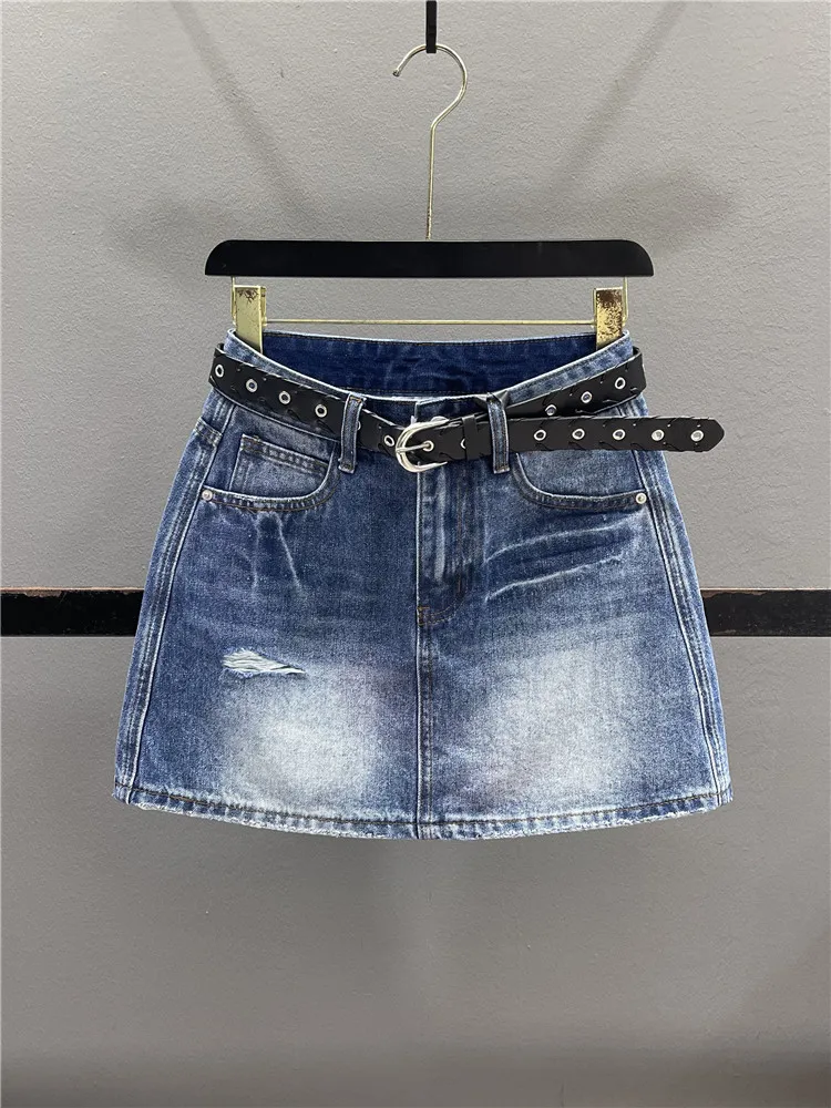 Blue Ripped Denim High Waist A-Line Skirt Women's Summer Casual Loose Fit Slimming Short Skirt Versatile Casual Skirt
Blue Ripped Denim High Waist A-Line Skirt Women's Summer Casual Loose Fit Slimming Short Skirt Versatile Casual Skirt