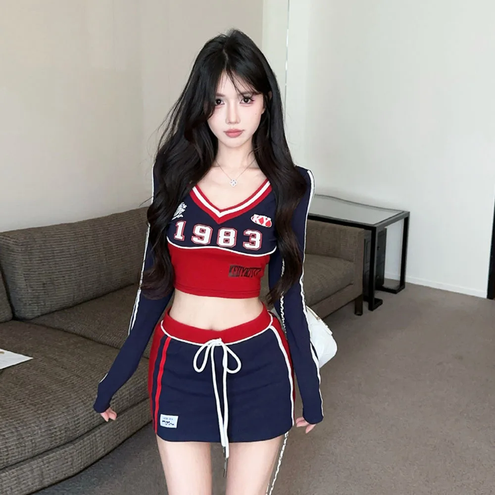 Retro Long Sve ort T-irt And Wrap around Skirt Two Piece Set Women's Casual Sportswear Autumn Collection China Made
Retro Long Sve ort T-irt And Wrap around Skirt Two Piece Set Women's Casual Sportswear Autumn Collection China Made