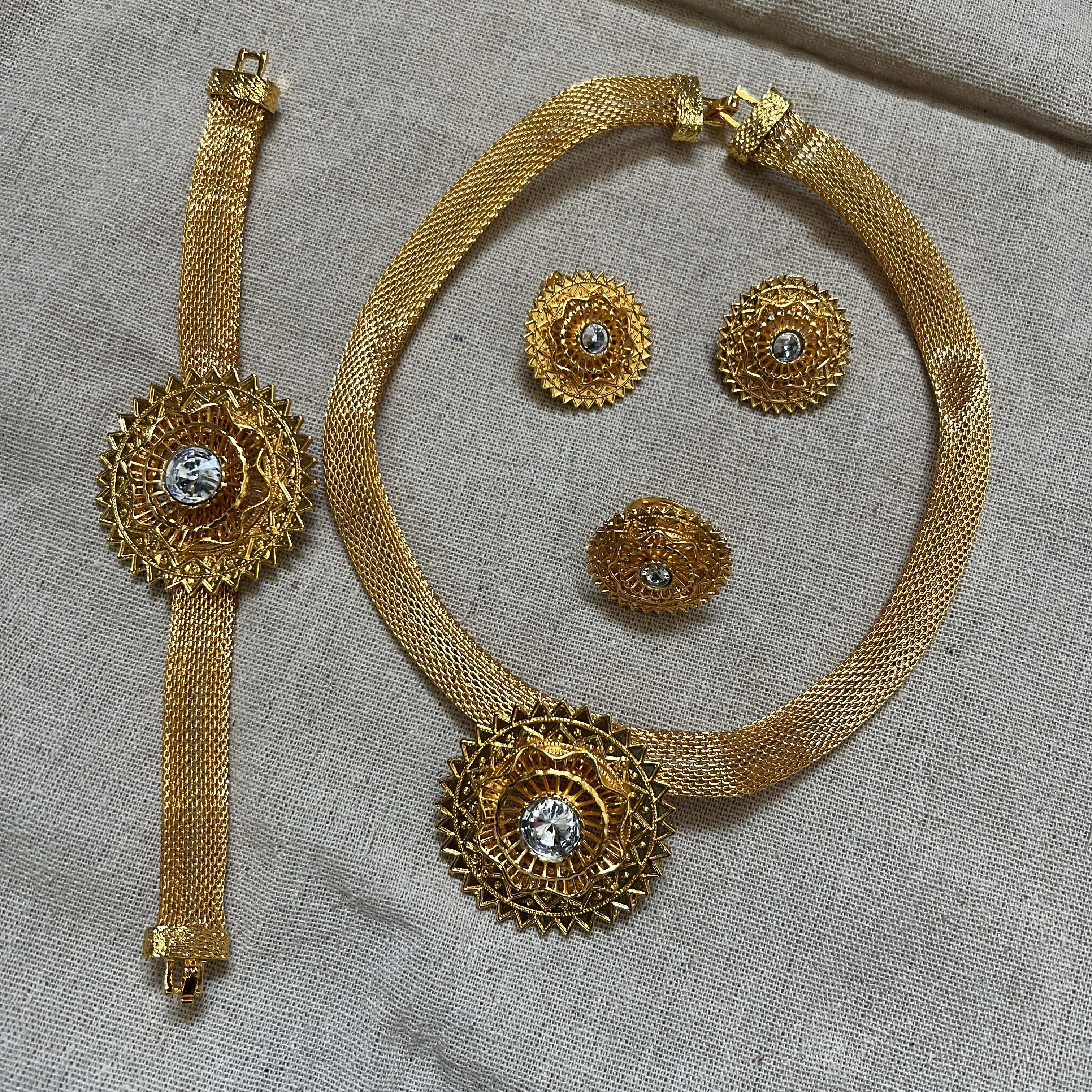 African Style 24K Gold Plated Jewelry set - Copper Set For Brides, Women's Party Jewelry Gift
African Style 24K Gold Plated Jewelry set - Copper Set For Brides, Women's Party Jewelry Gift